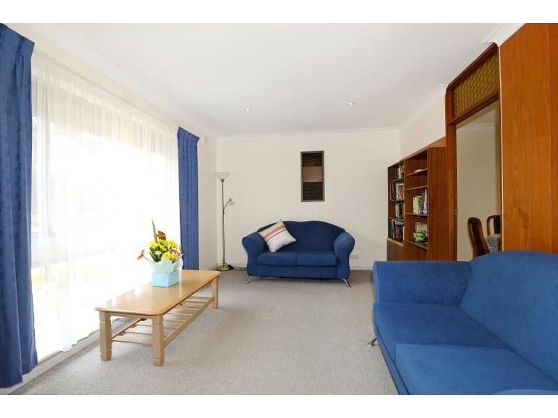 7 Paterson Drive, Hackham SA 5163