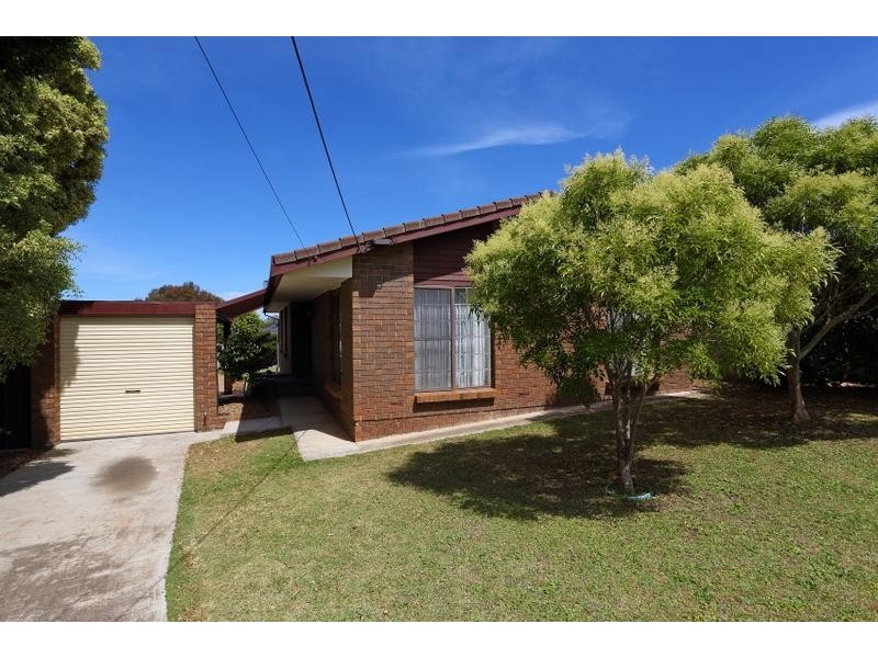 19 Leane Street, Huntfield Heights SA 5163