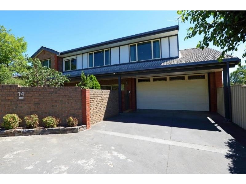 14 Hub Drive, Aberfoyle Park SA 5159