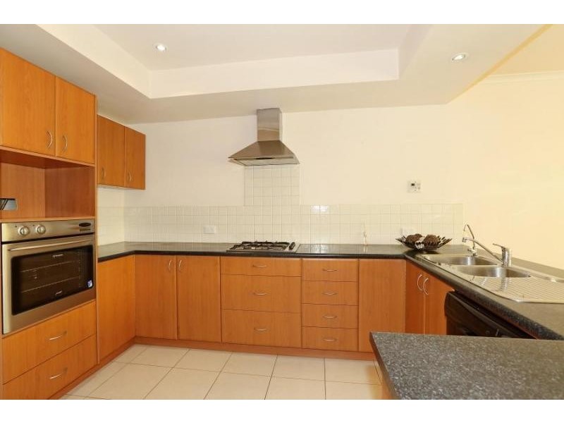 14 Hub Drive, Aberfoyle Park SA 5159