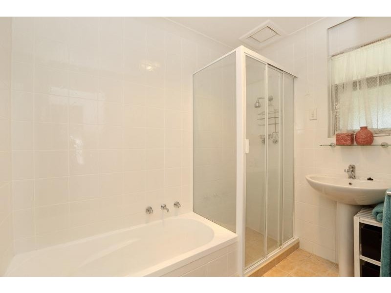 17 Alexander Crescent, Hackham SA 5163