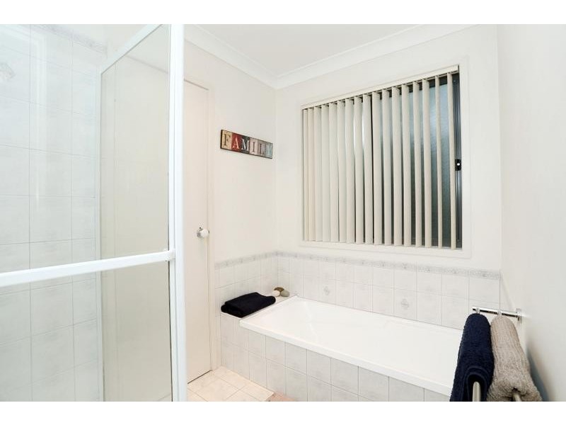 42 Investigator Drive, Woodcroft SA 5162