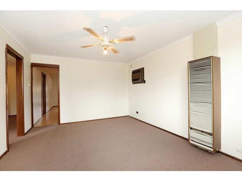 4 Ardross Crescent, Morphett Vale SA 5162