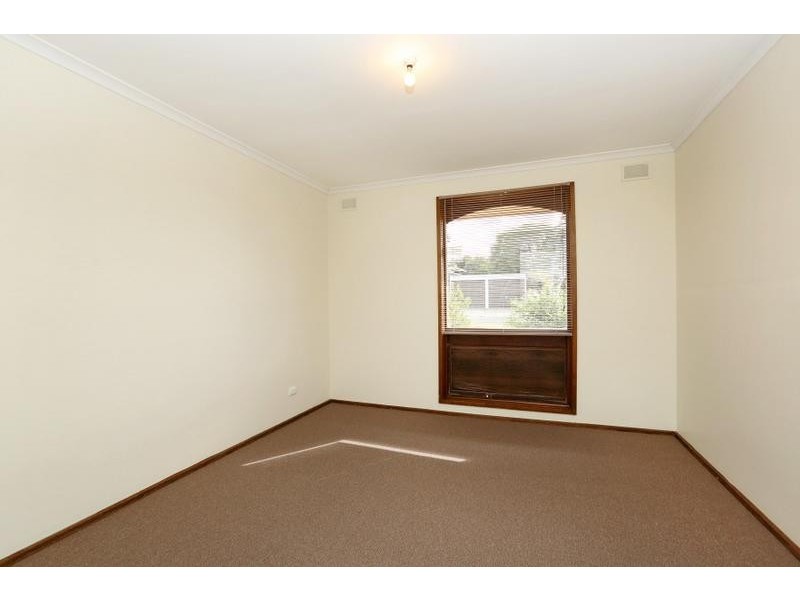 4 Ardross Crescent, Morphett Vale SA 5162