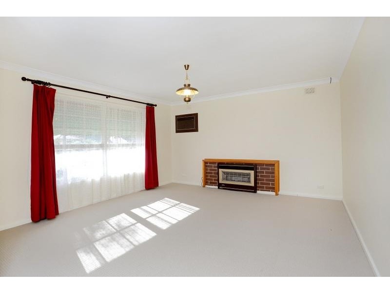 56 Lynlee Crescent, Huntfield Heights SA 5163