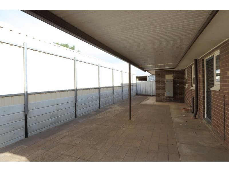 56 Lynlee Crescent, Huntfield Heights SA 5163