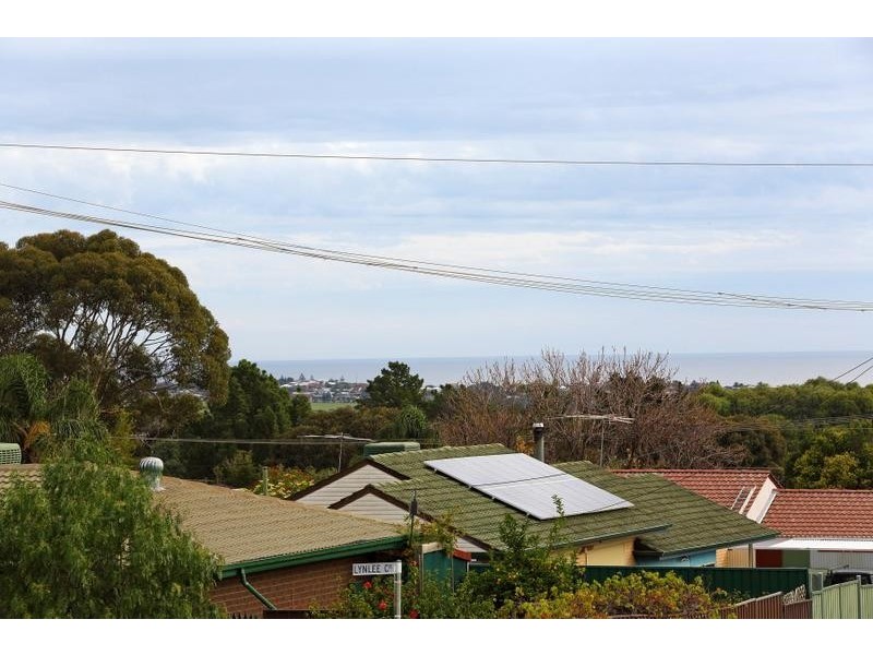 56 Lynlee Crescent, Huntfield Heights SA 5163