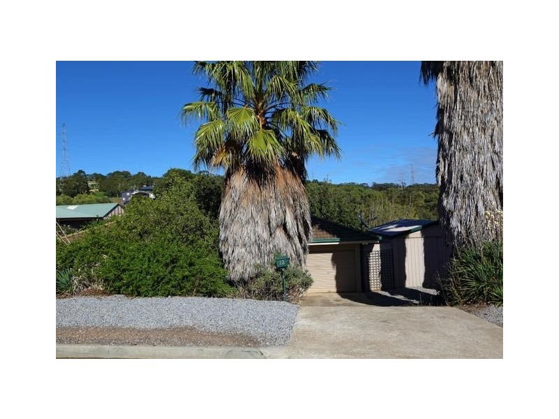 12 Vaucluse Drive, Happy Valley SA 5159