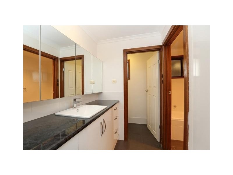 12 Vaucluse Drive, Happy Valley SA 5159