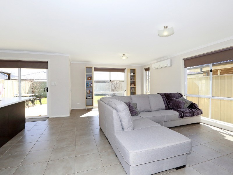 6 Karen Court, Morphett Vale SA 5162