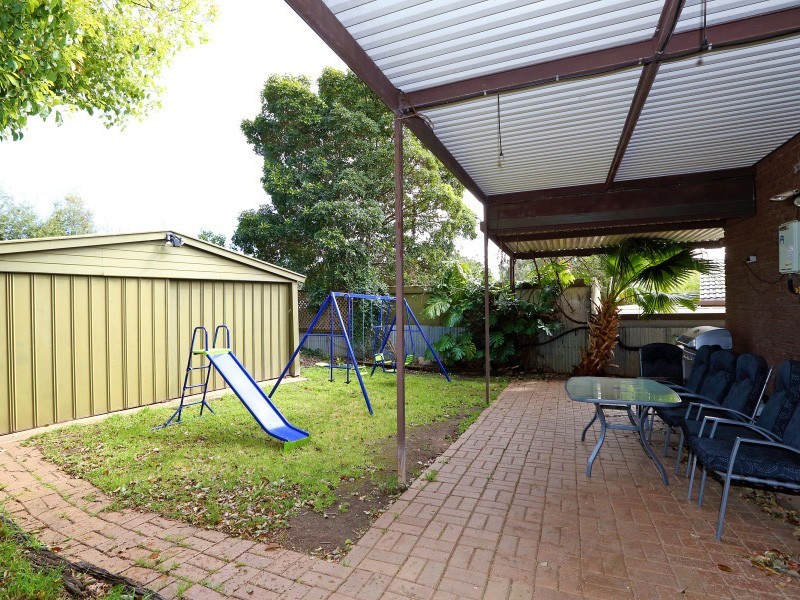 8 Tripoli Road, Happy Valley SA 5159