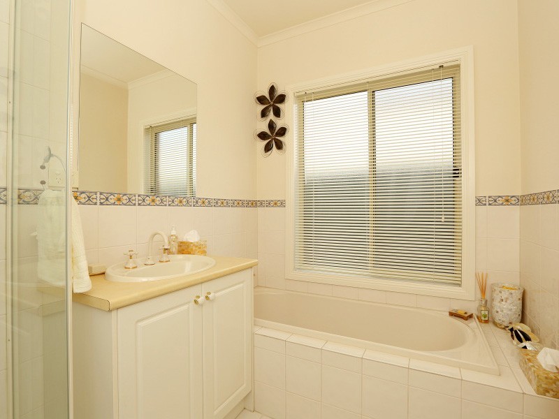 8a Diagonal Way, Oaklands Park SA 5046