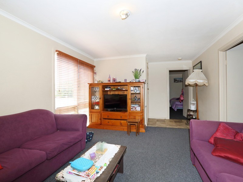 6 Eugene Crescent, Christie Downs SA 5164