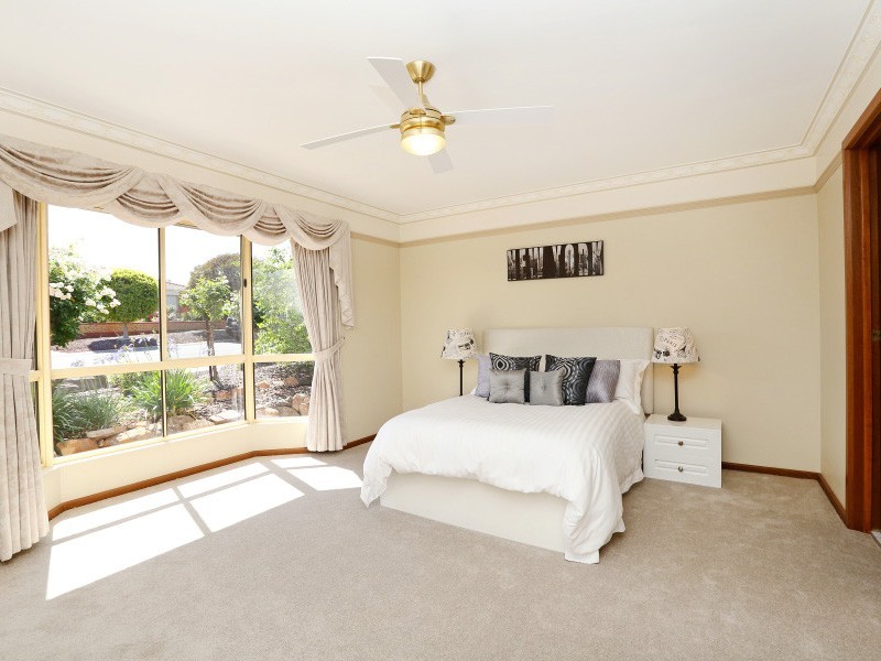 4 Oakhill Crescent, Morphett Vale SA 5162