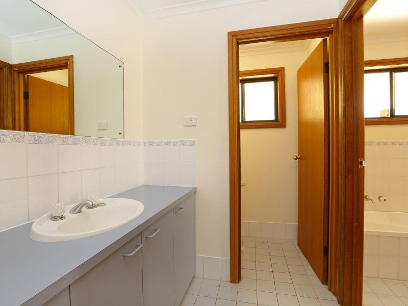 1/141 The Cove Road, Hallett Cove SA 5158