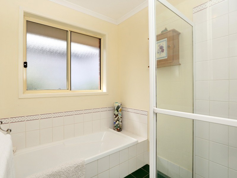 35 Greenfield Rise, Aberfoyle Park SA 5159