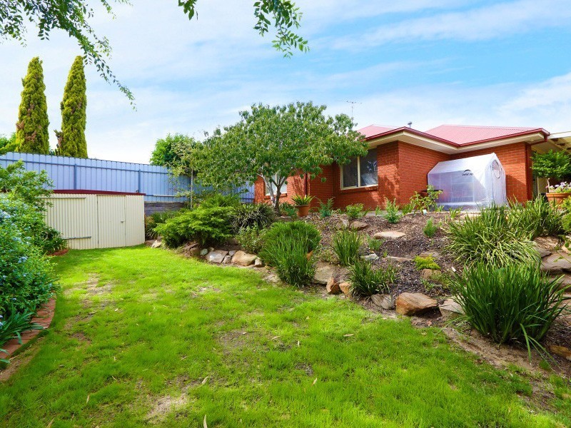 35 Greenfield Rise, Aberfoyle Park SA 5159