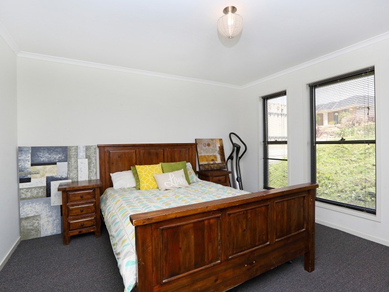 7 Busselton Road, Seaford Rise SA 5169