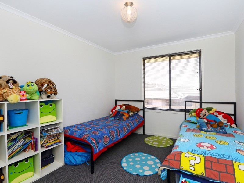 7 Busselton Road, Seaford Rise SA 5169