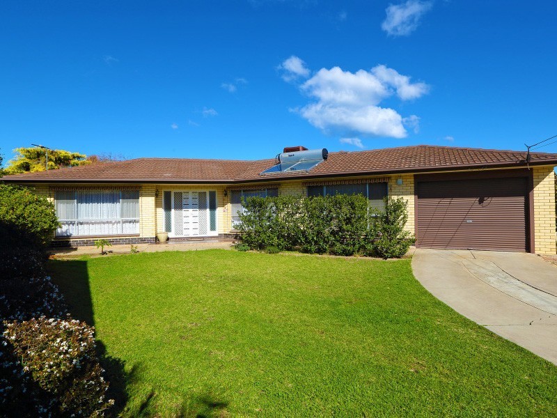 14 Helmsman Terrace, Seaford SA 5169