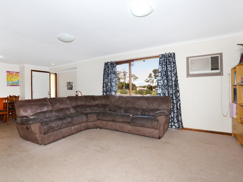 61 Nicolle Drive, Morphett Vale SA 5162