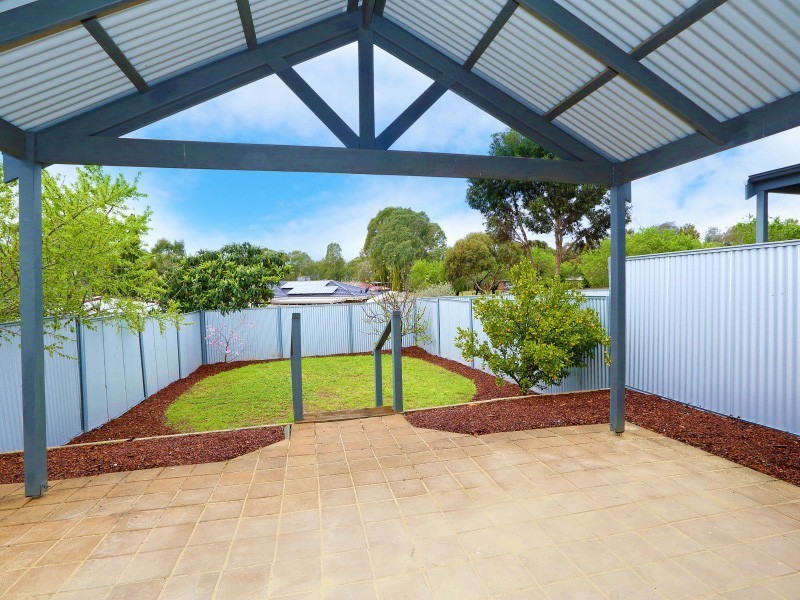 8a Dalkeith Avenue, Morphett Vale SA 5162