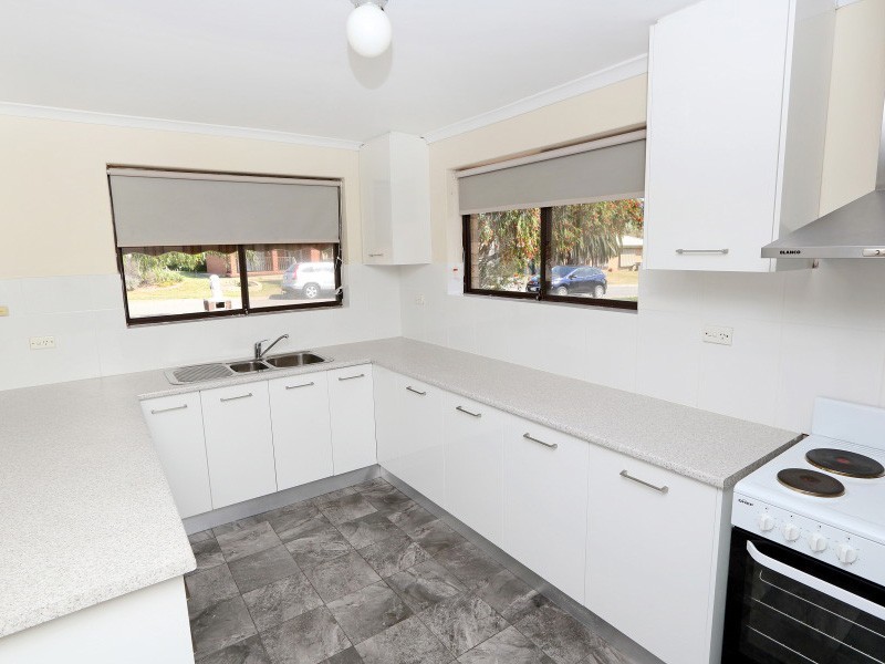 18 Larrimah Road, Morphett Vale SA 5162