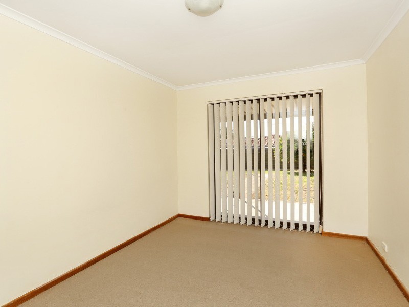 18 Larrimah Road, Morphett Vale SA 5162