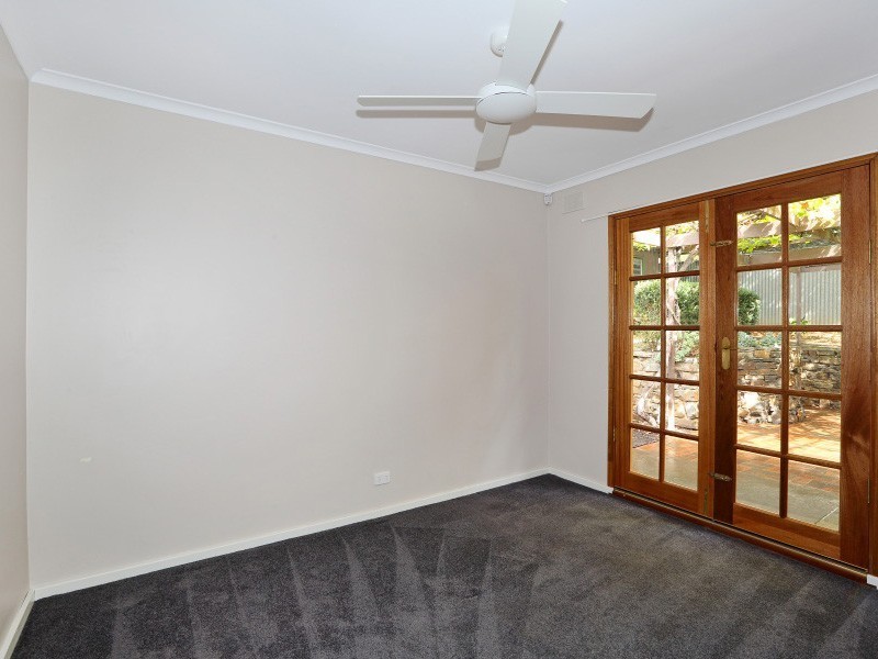 13 Banff Court, Happy Valley SA 5159