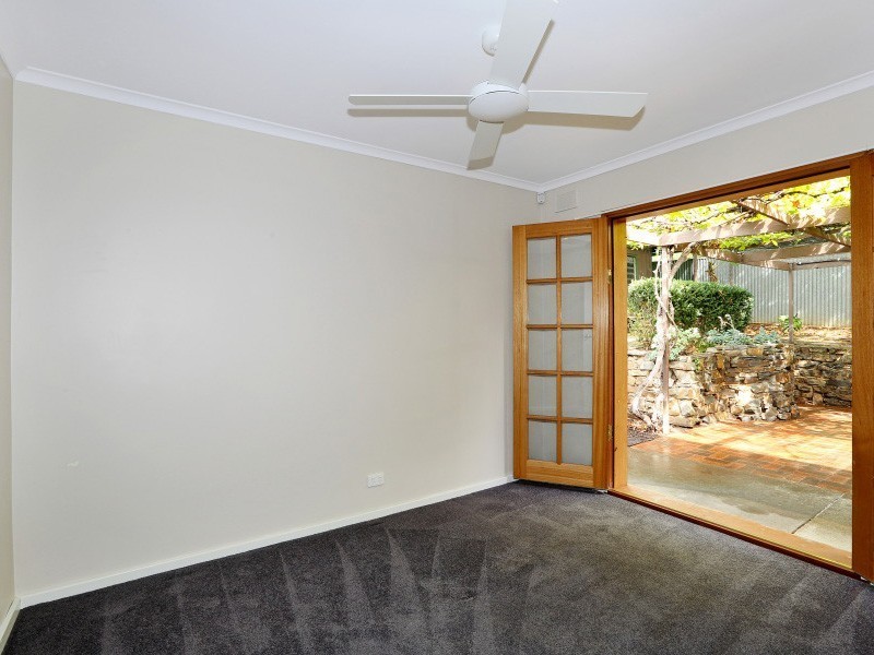 13 Banff Court, Happy Valley SA 5159