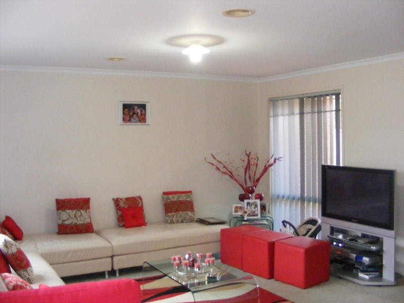 Caroline Springs VIC 3023