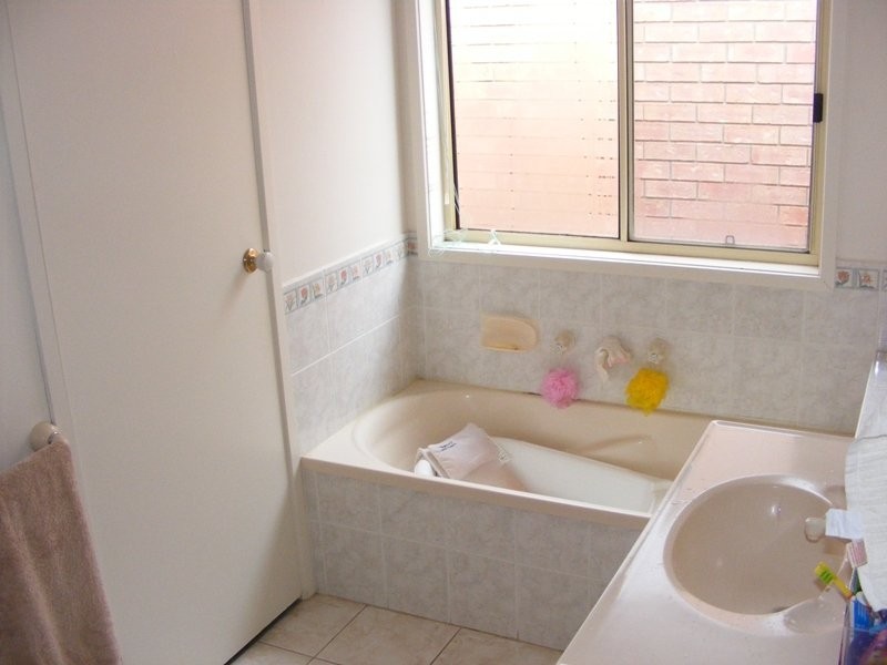Caroline Springs VIC 3023