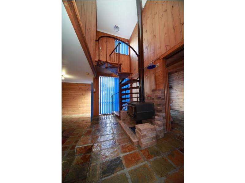 114 Kings Road, St Albans VIC 3021