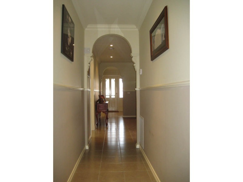 Taylors Hill VIC 3037