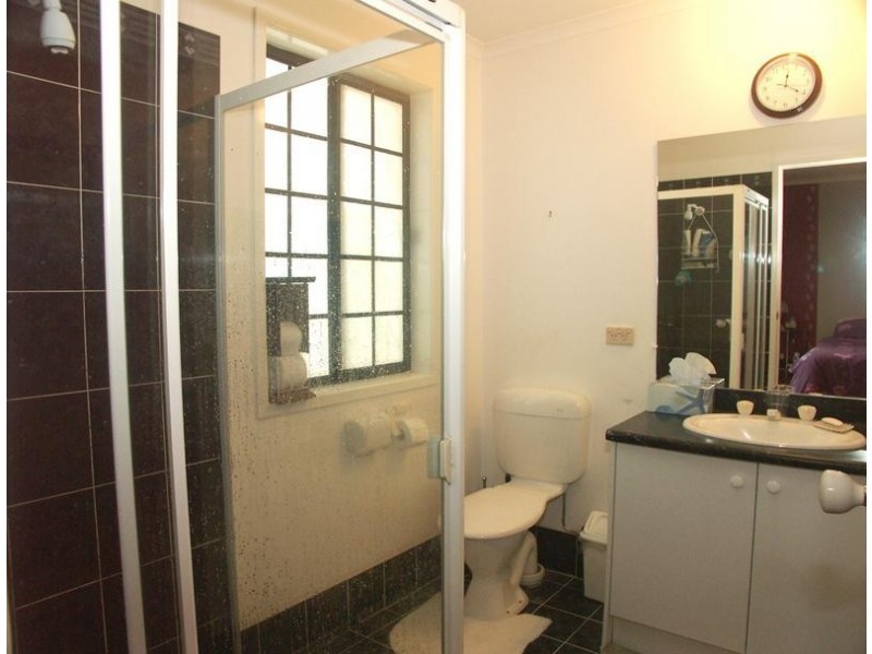 Caroline Springs VIC 3023