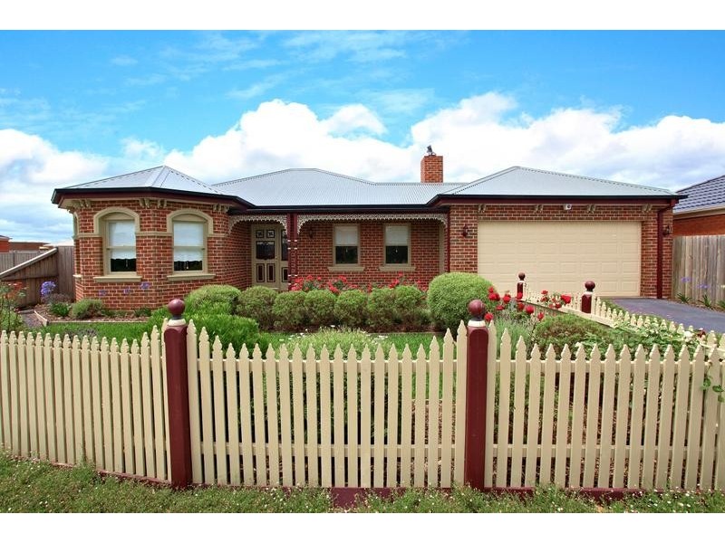 Taylors Hill VIC 3037