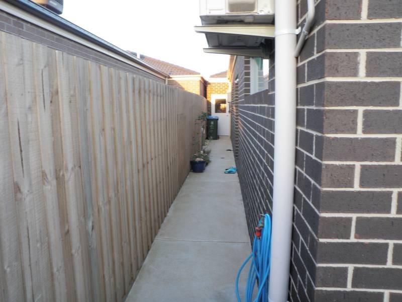 2/35 Memphis Drive, Truganina VIC 3029