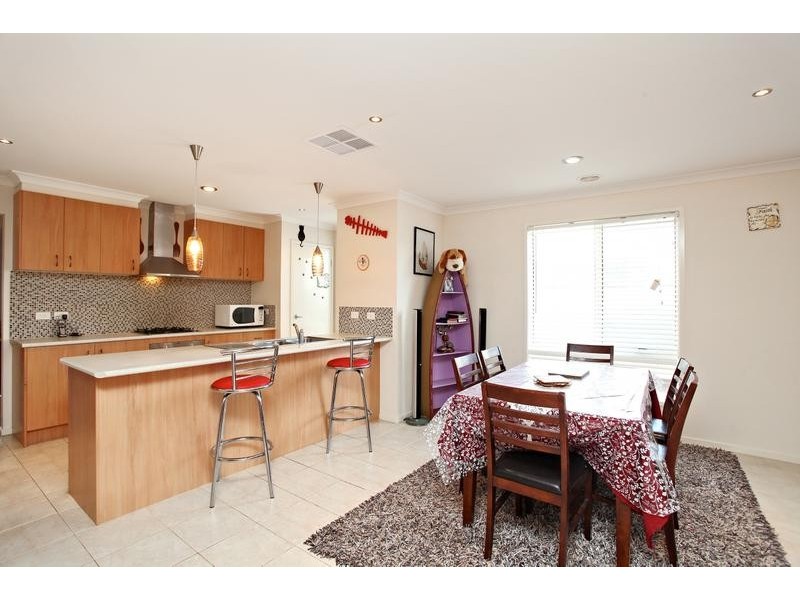 Caroline Springs VIC 3023