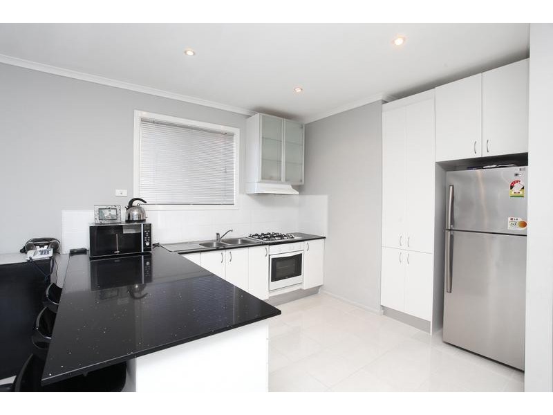 Caroline Springs VIC 3023