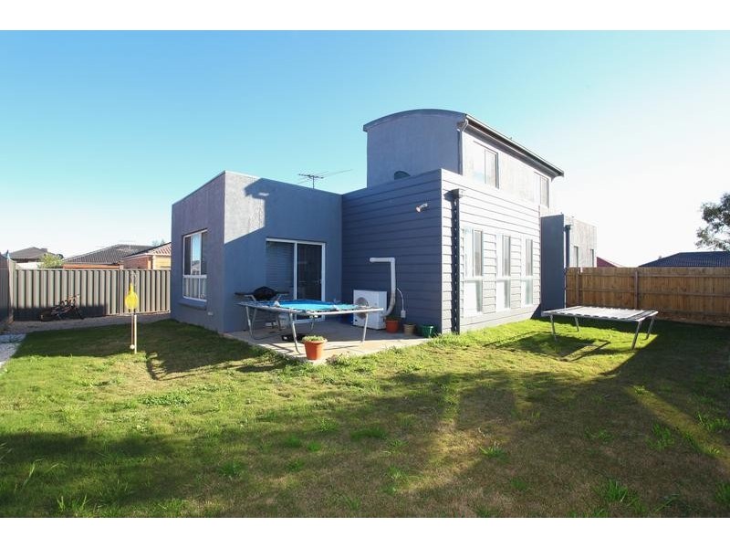 Caroline Springs VIC 3023