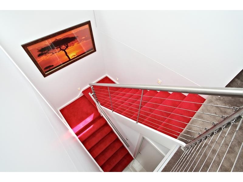 12 Kensington Street, Caroline Springs VIC 3023