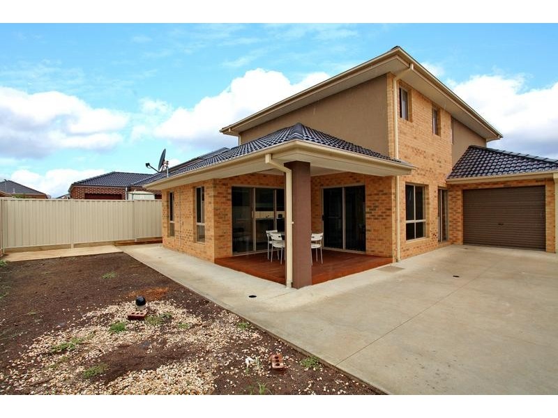 Caroline Springs VIC 3023