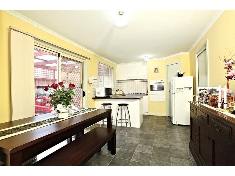 34 Blackwood Way, Delahey VIC 3037