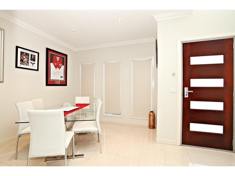 Caroline Springs VIC 3023