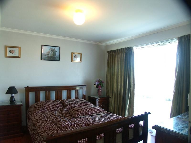 94 Kurung Drive, Kings Park VIC 3021