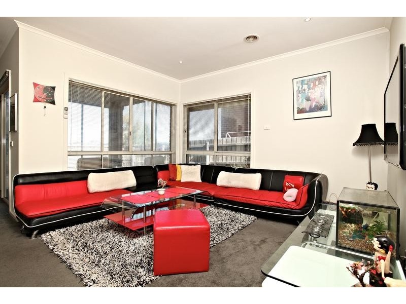 Taylors Hill VIC 3037