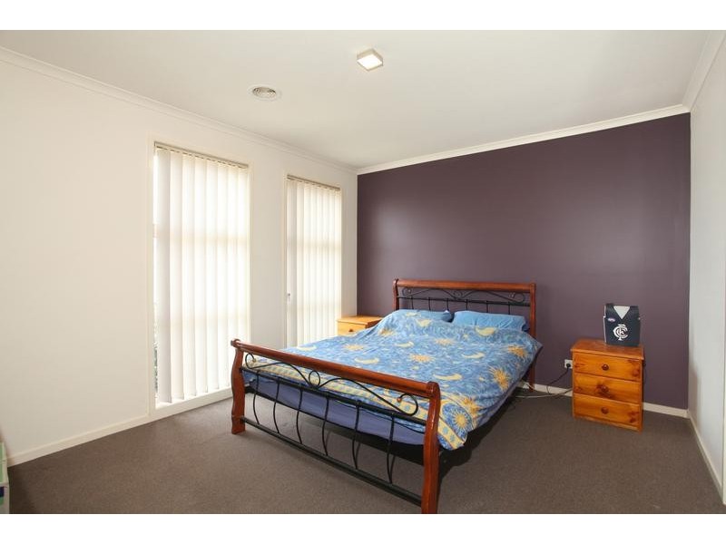 Melton West VIC 3337