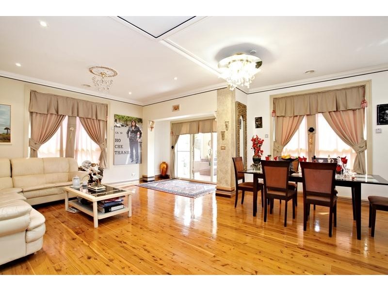 Caroline Springs VIC 3023