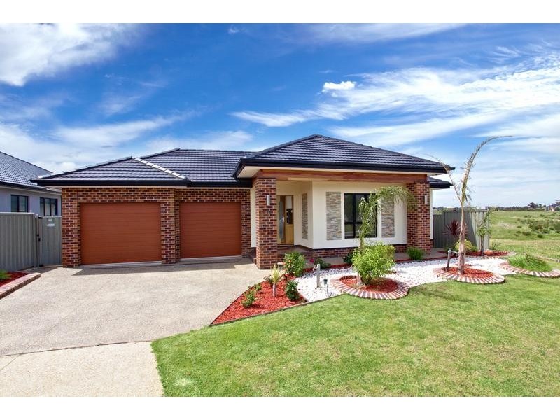 Caroline Springs VIC 3023