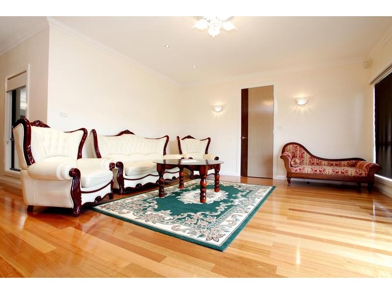 Caroline Springs VIC 3023